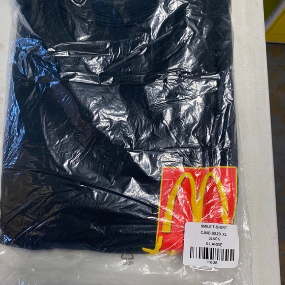 Tee - Picture 2 of 3